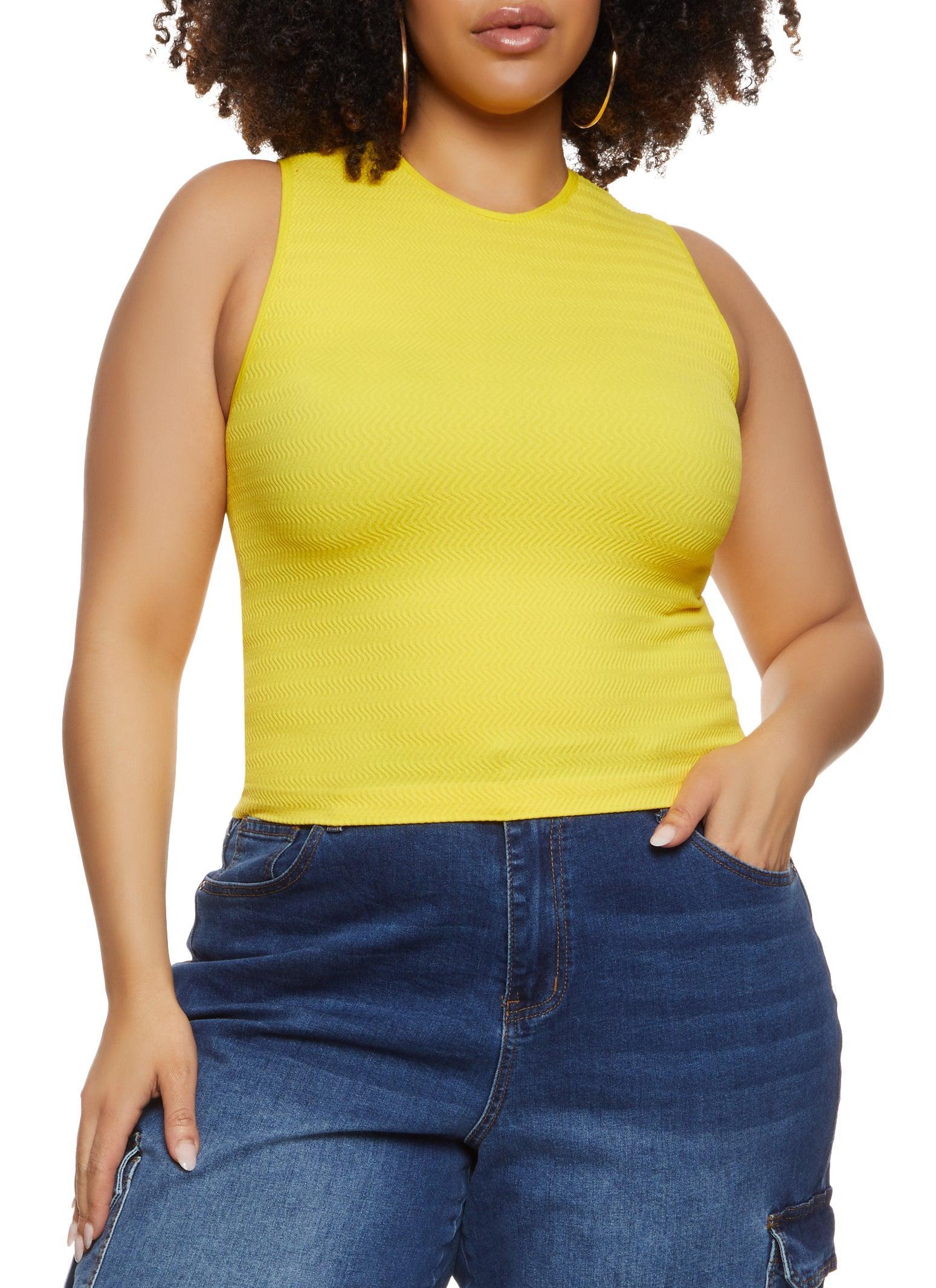 Womens Plus Size Textured Knit Cropped Tank Top Product Image