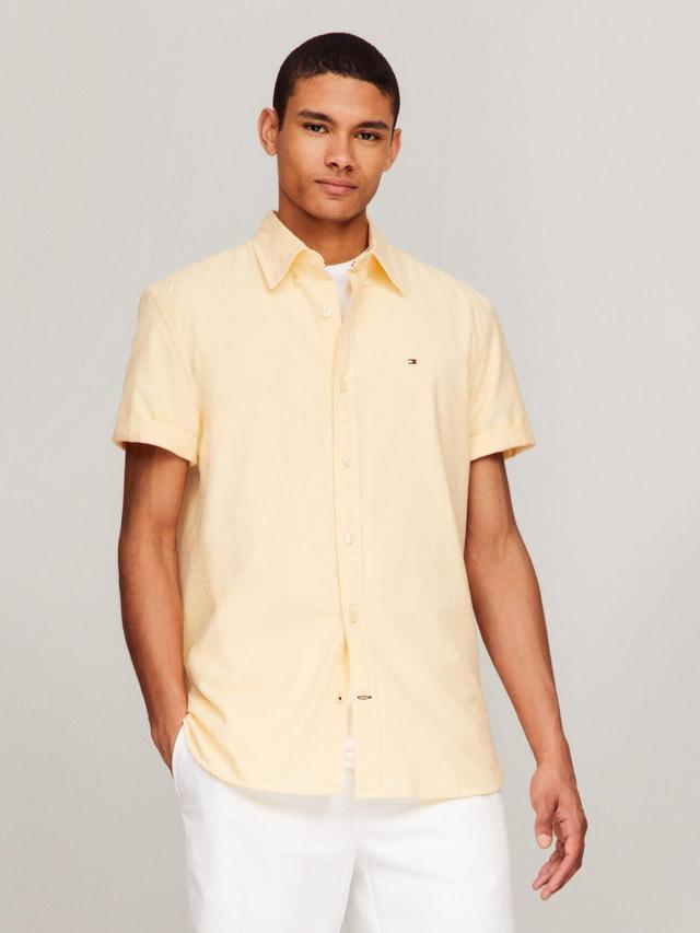 Tommy Hilfiger Men's Regular Fit Stretch Oxford Shirt Product Image