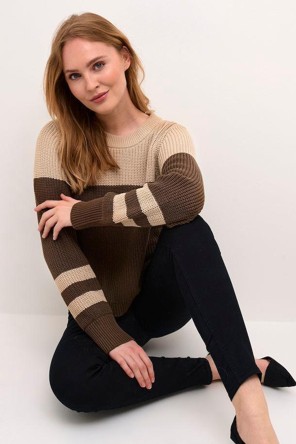 CUewy Pullover Product Image