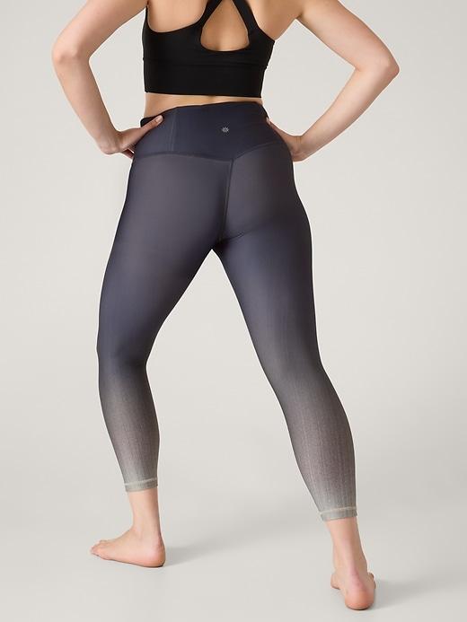 Elation Ultra High Rise 7/8 Legging Product Image