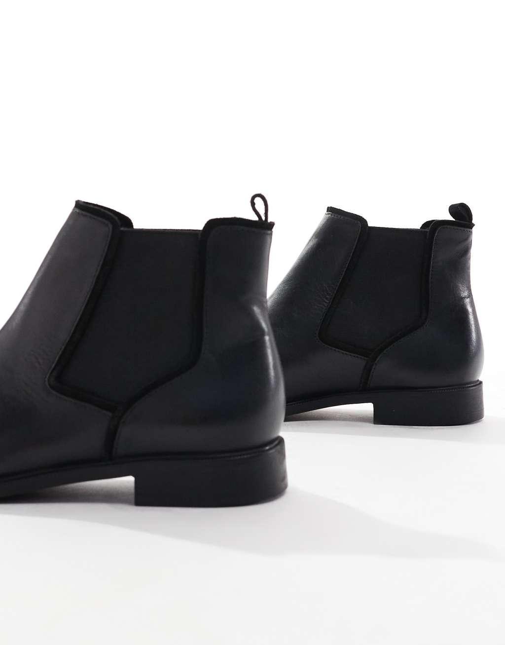 ASOS DESIGN chelsea boots in black leather Product Image