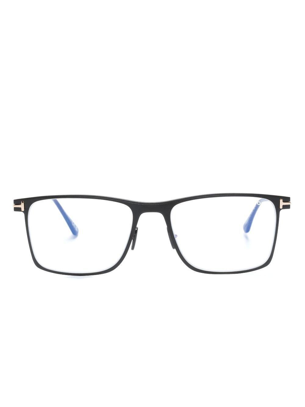 Square-frame Glasses In Schwarz Product Image