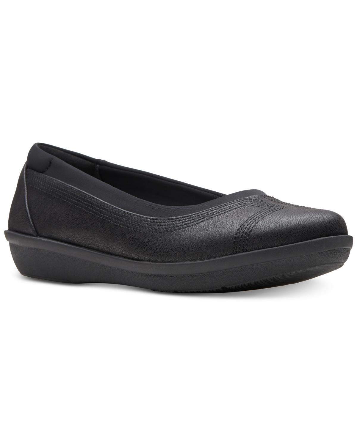 Clarks Ayla Low Synthetic Nubuck) Women's Shoes Product Image