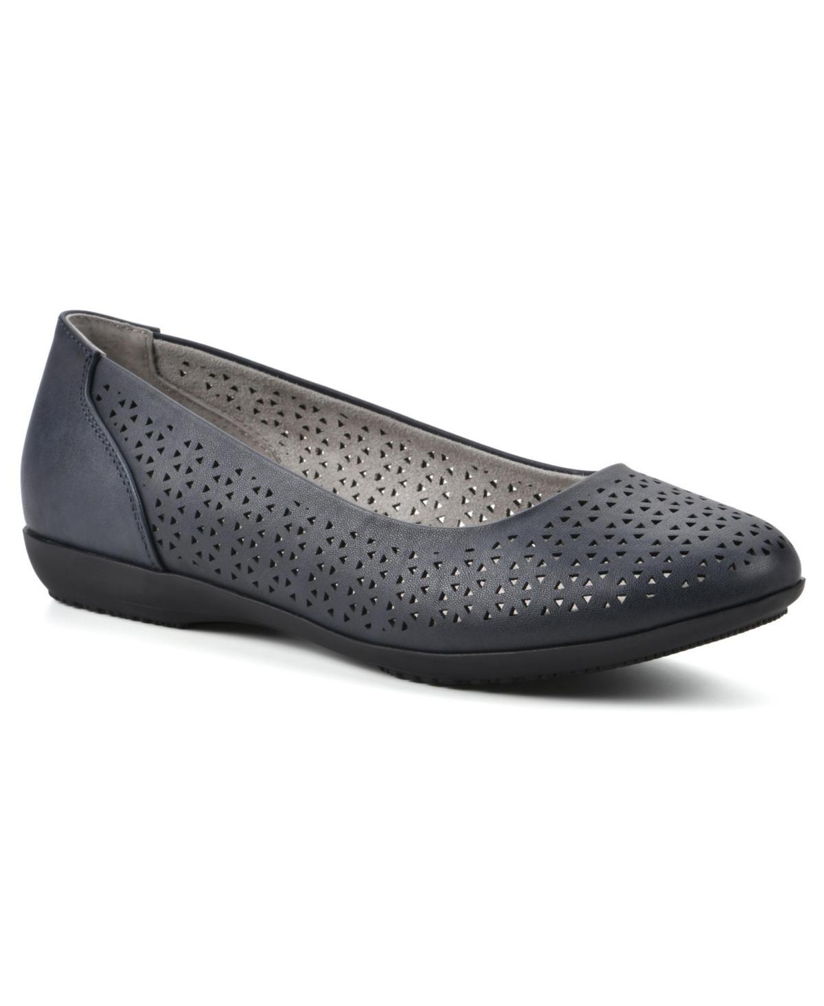 Cliffs by White Mountain Womens Cindy Ballet Flat Product Image