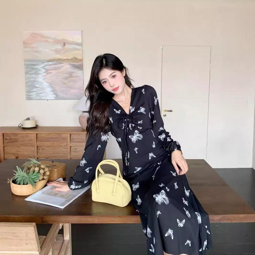 Puff-Sleeve V-Neck Butterfly Print Midi A-Line Dress Product Image