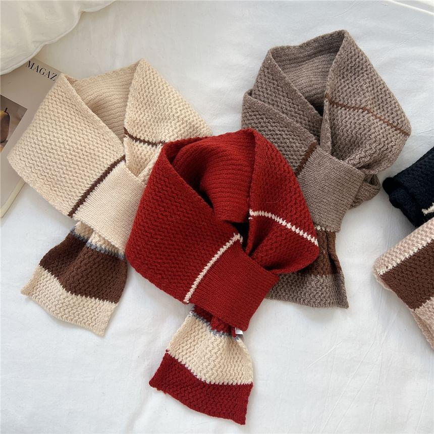 Two-Tone Knit Scarf product image