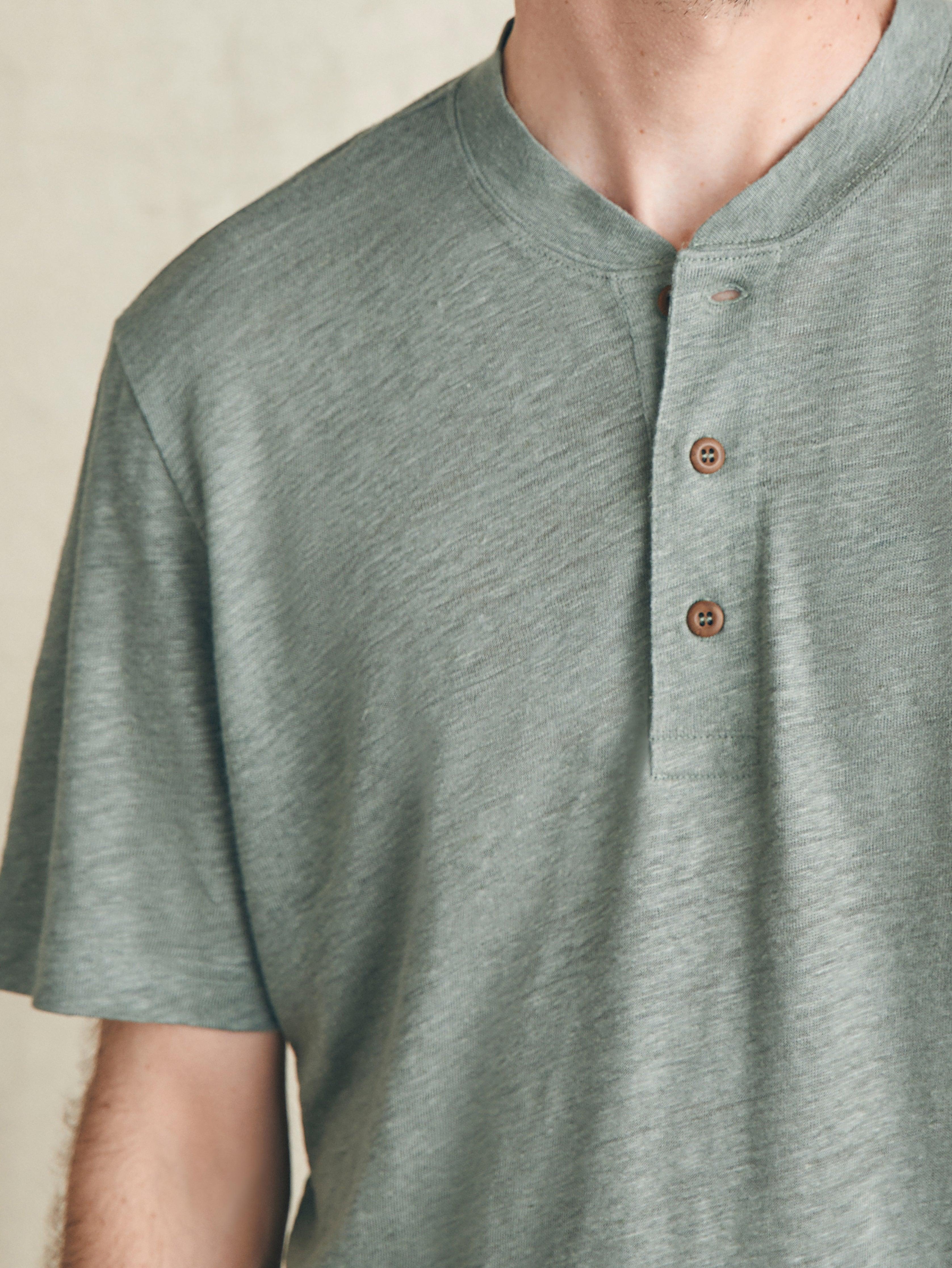 Short-Sleeve Linen Henley - Desert Olive Male Product Image