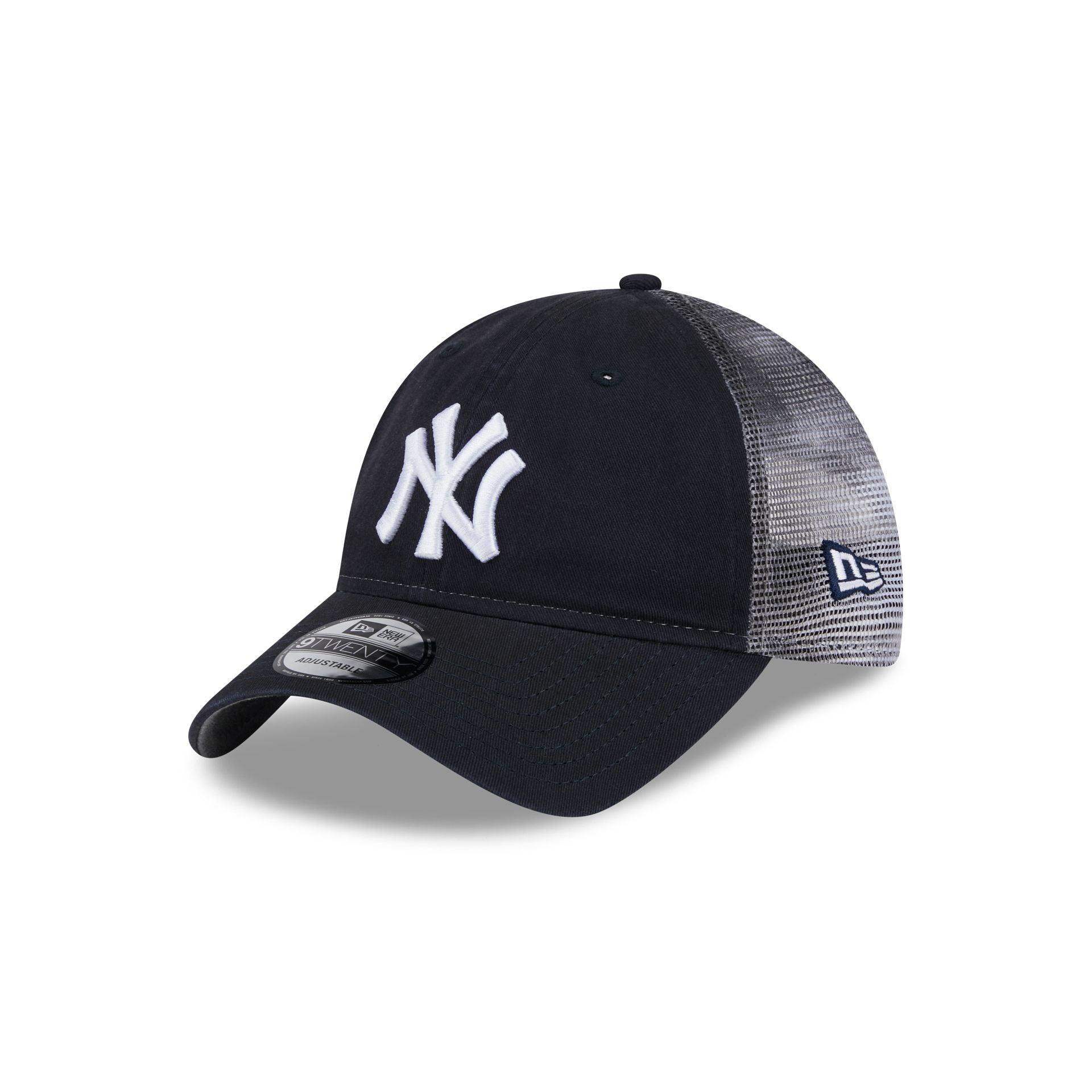 New York Yankees Slick 9TWENTY Trucker Hat Male Product Image