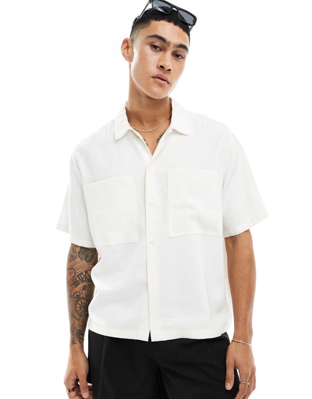 Bershka premium pocket shirt Product Image