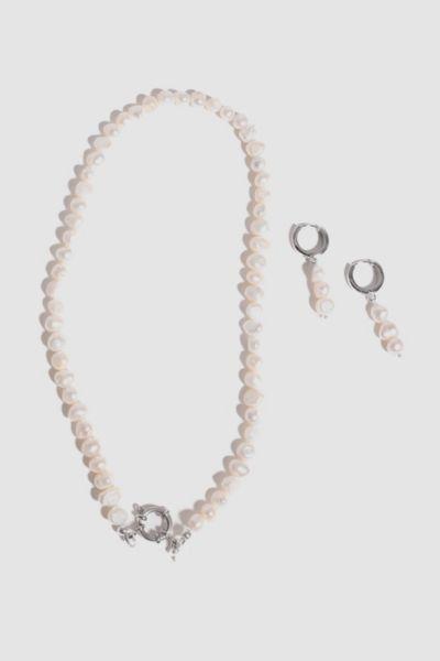 Joey Baby Freshwater Pearl Necklace and Earrings Set Womens at Urban Outfitters Product Image