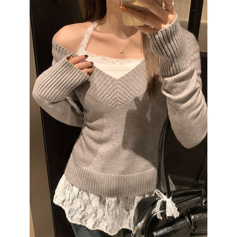 Long Sleeve V-Neck Plain Knit Top / Sleeveless V-Neck Plain Padded Lace Top Product Image