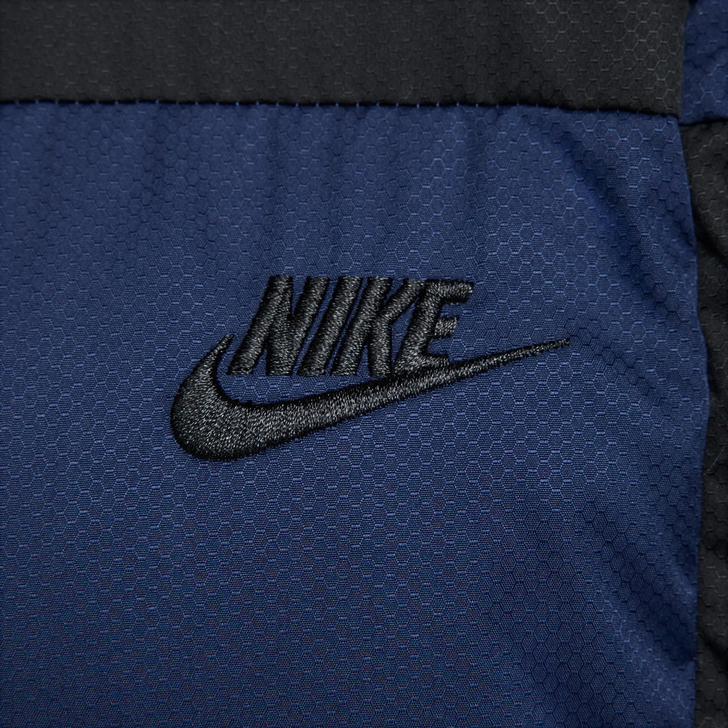 Nike Sportswear Club Men's Therma-FIT Puffer Jacket Product Image