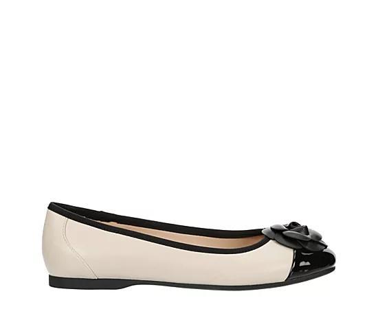 Lauren Blakwell Womens Lorelei Flat Flats Shoes Product Image