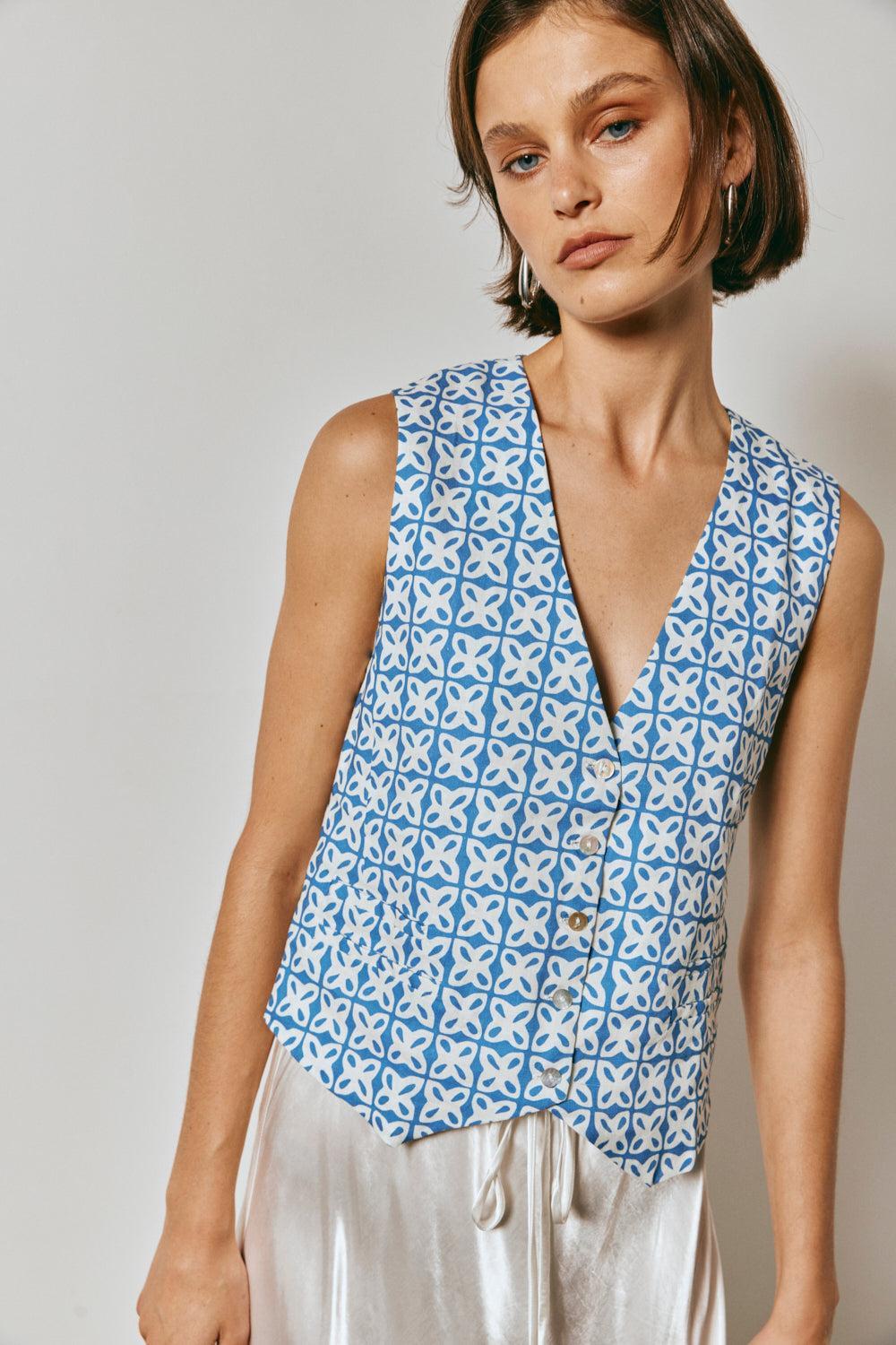 Sun Seeker Linen Vest Blue Product Image