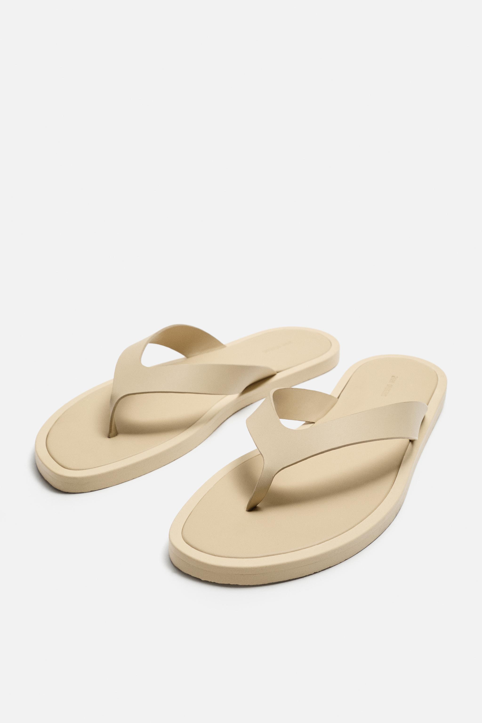 LEATHER SANDALS Product Image