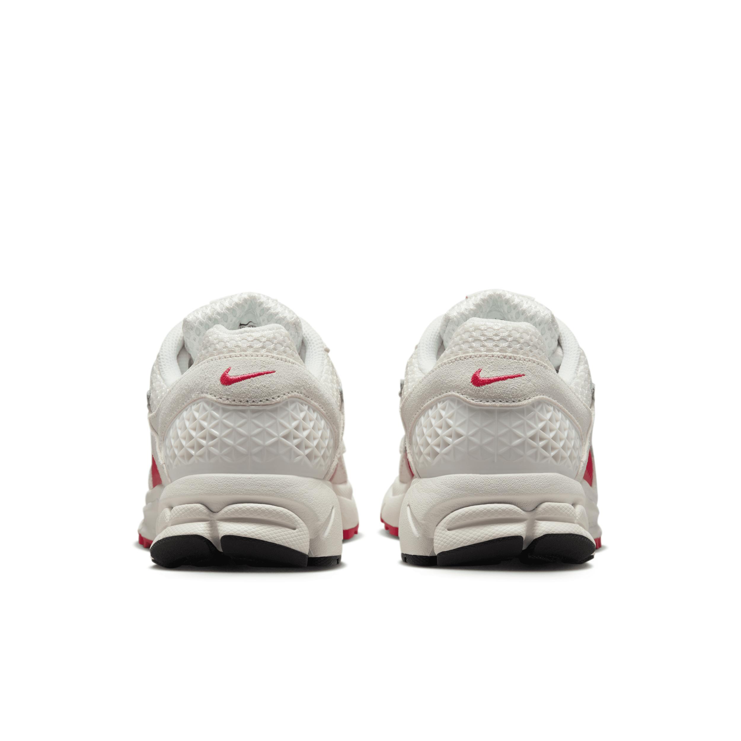 Nike Women's Zoom Vomero 5 Shoes Product Image