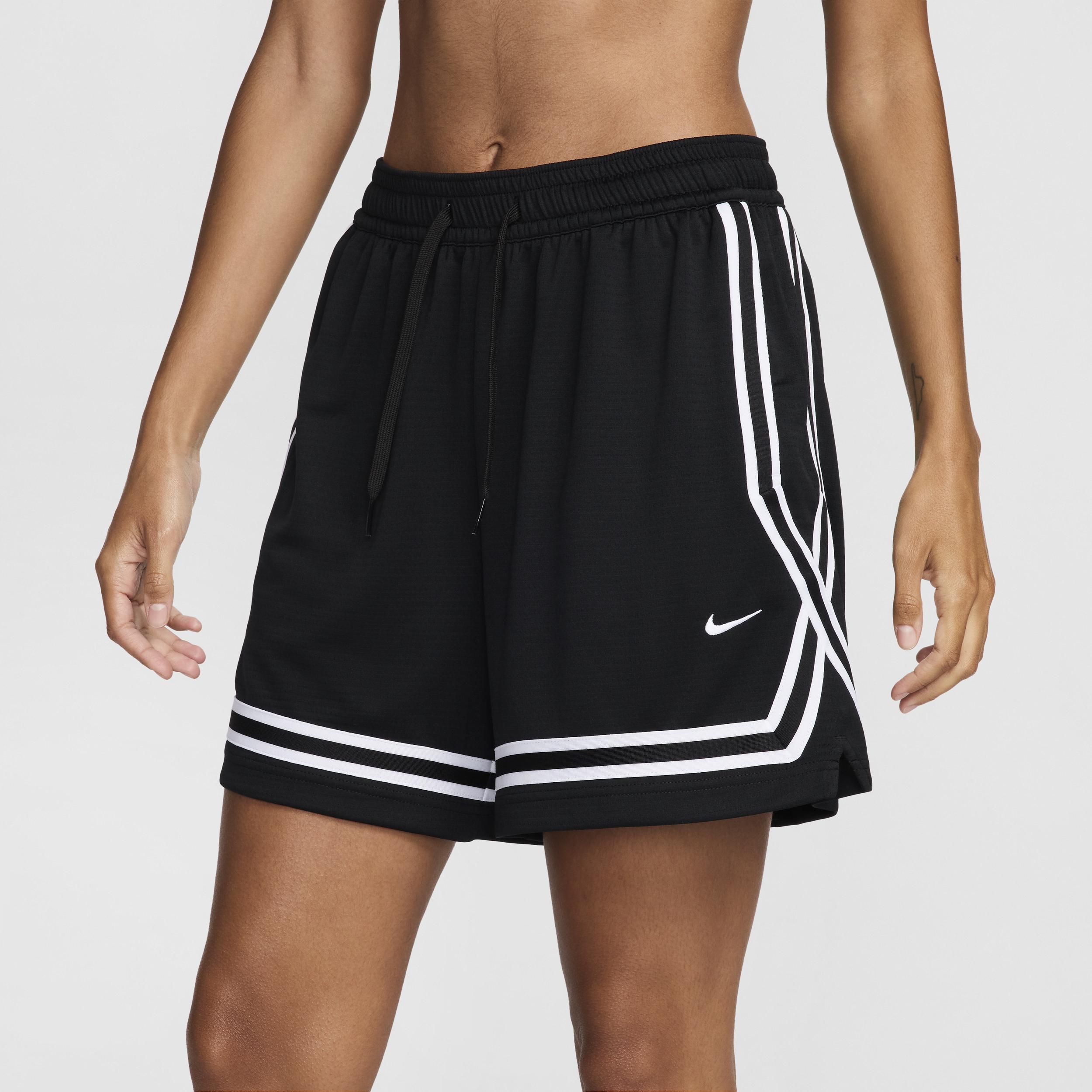 Nike Women's Crossover Dri-FIT 5" Basketball Shorts Product Image