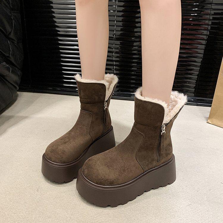 Platform Plain Zip Short Snow Boots Product Image