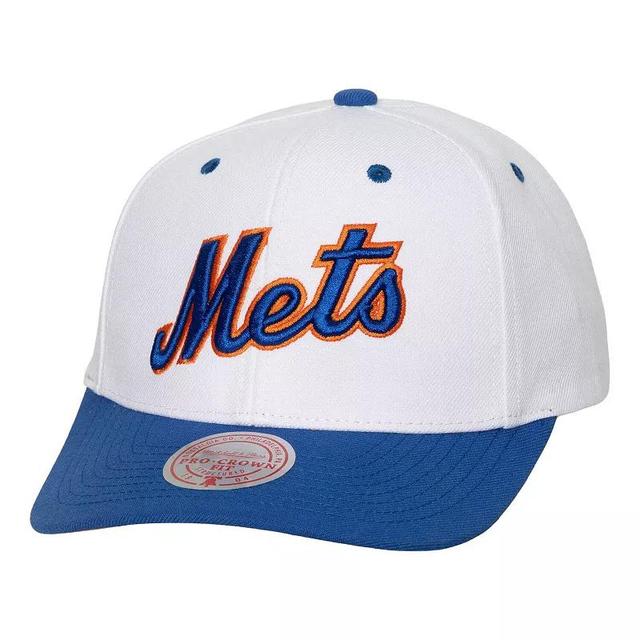 Mens Mitchell & Ness White New York Mets Cooperstown Collection Pro Crown Snapback Hat Product Image