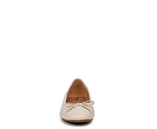 Lifestride Womens Cheers Flat Product Image