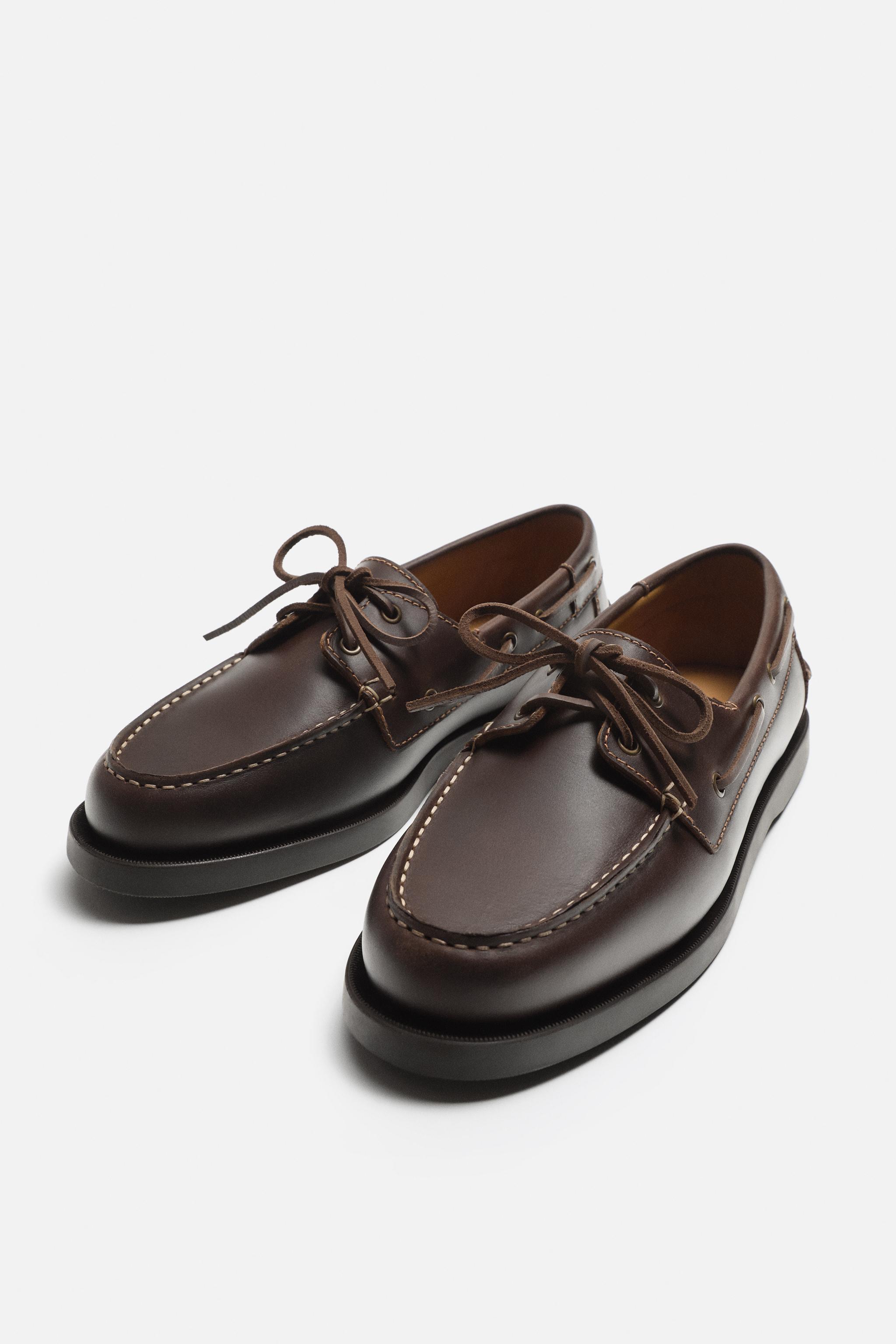 LEATHER BOAT SHOES LIMITED EDITION Product Image