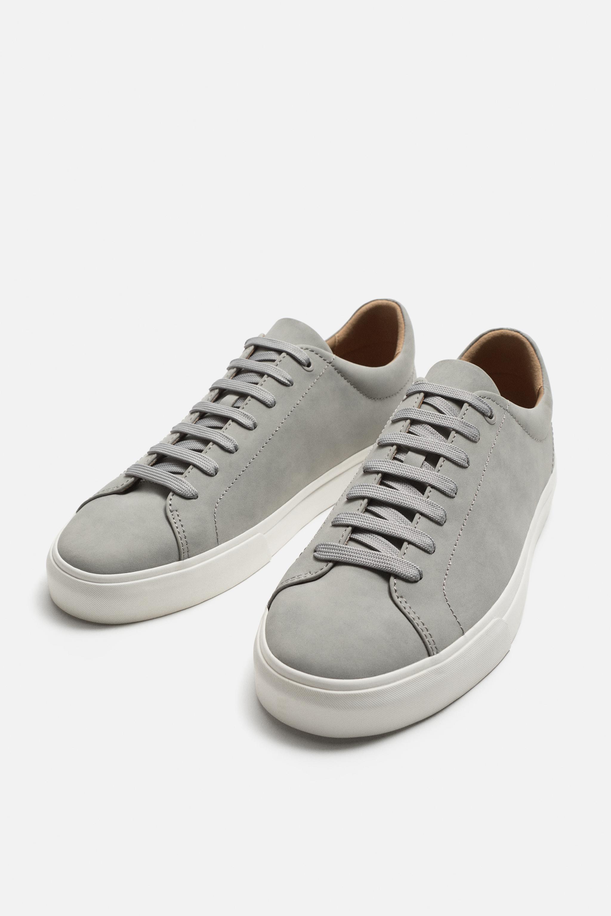 BASIC SNEAKERS Product Image