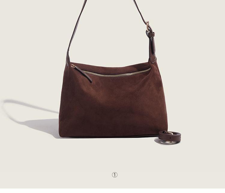 Plain Crossbody Bag Product Image