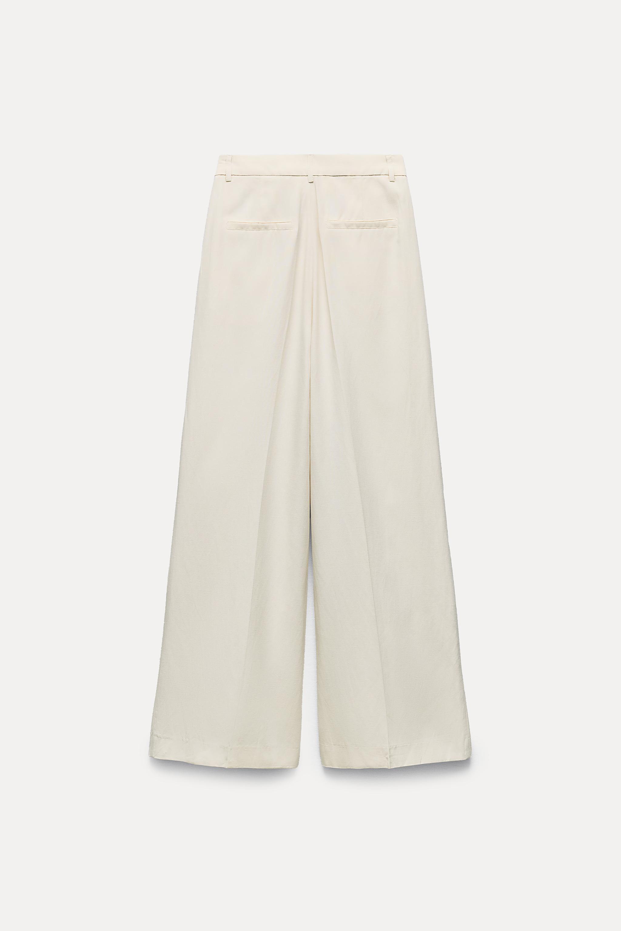 FLOWY PLEATED PANTS Product Image