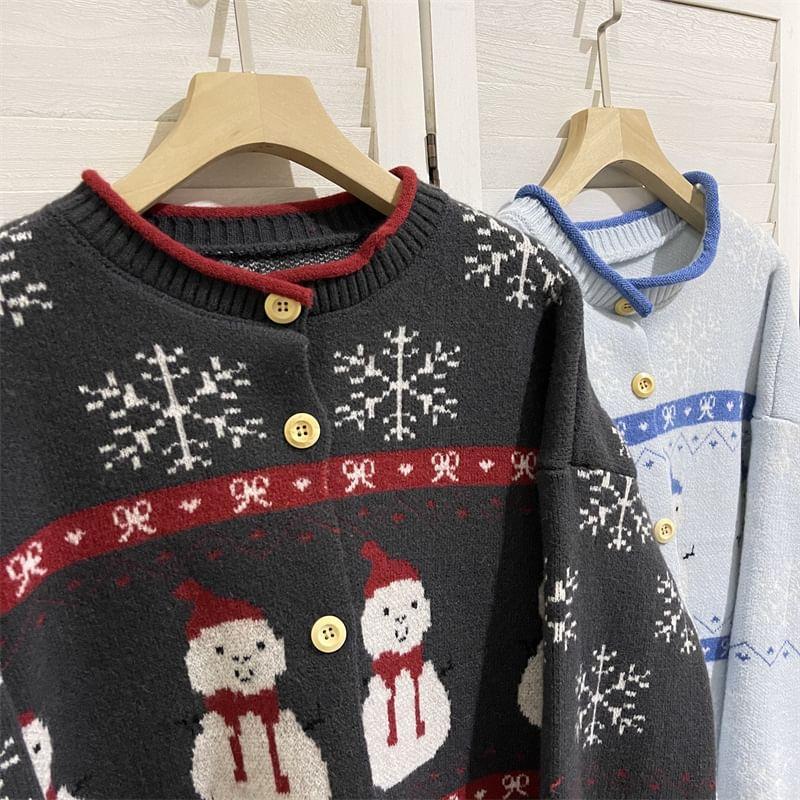 Round Neck Snowman Pattern Button Cardigan Product Image