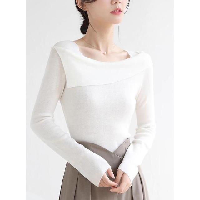 Long Sleeve Boat Neck Plain Knit Top Product Image