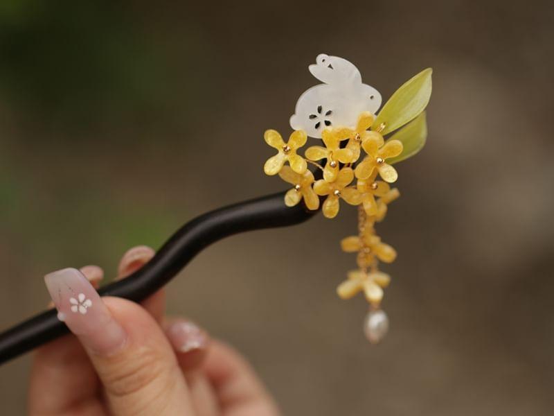 Rabbit Floral Glass Wooden Hair Stick Product Image