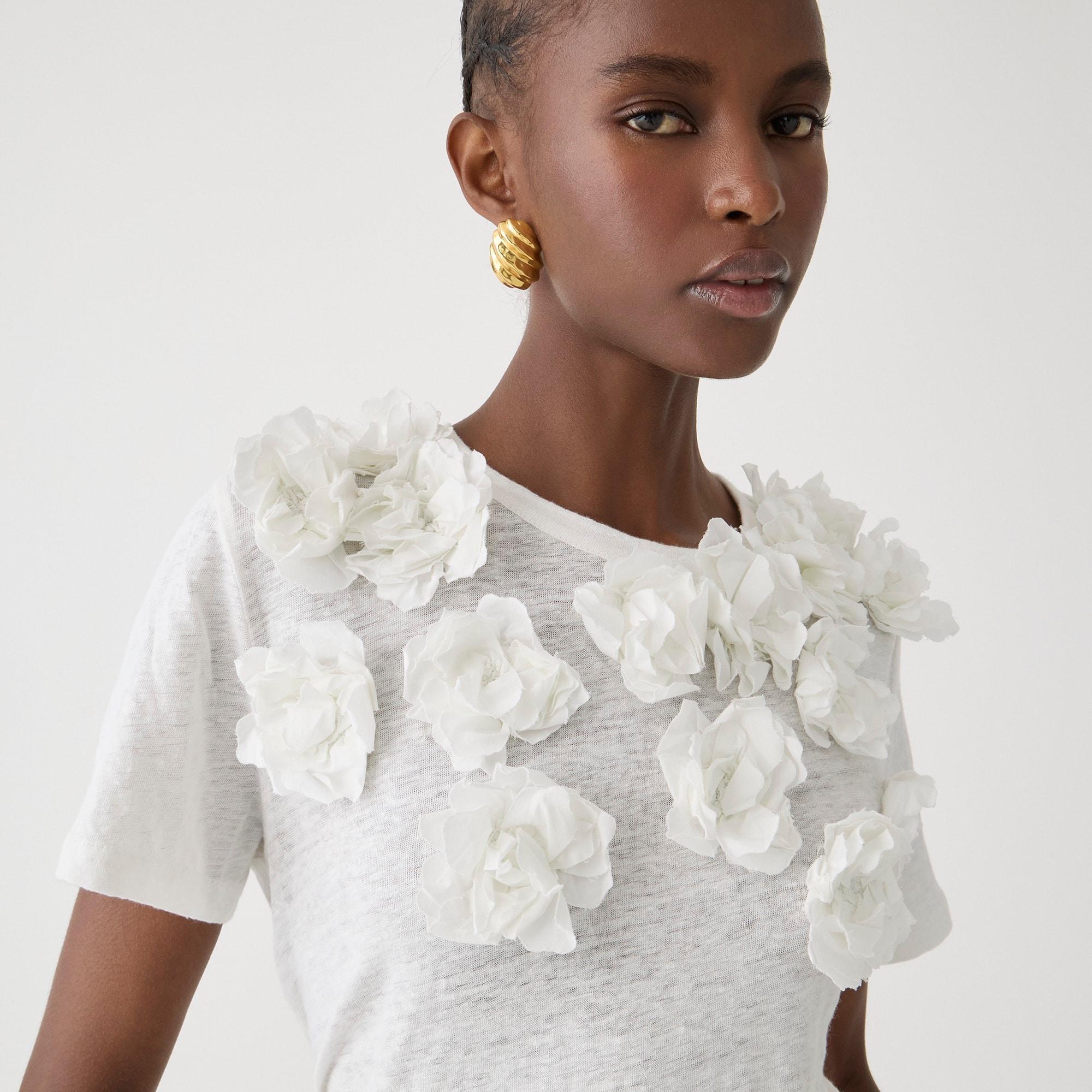 Relaxed linen tee with floral appliqués Product Image