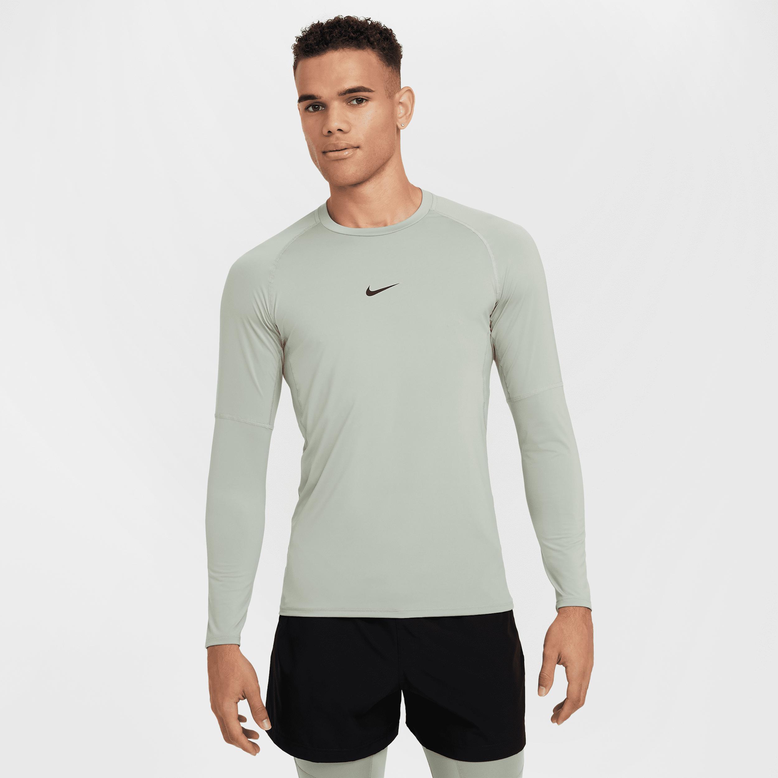 Nike Pro Men's Dri-FIT Slim Long-Sleeve Fitness Top Product Image