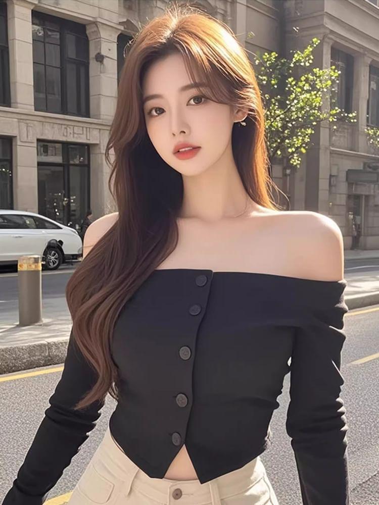 Long-Sleeve Off-Shoulder Plain Button-Up Front-Slit Crop Top Product Image