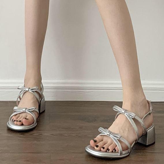 Block Heel Metallic Sandals Product Image