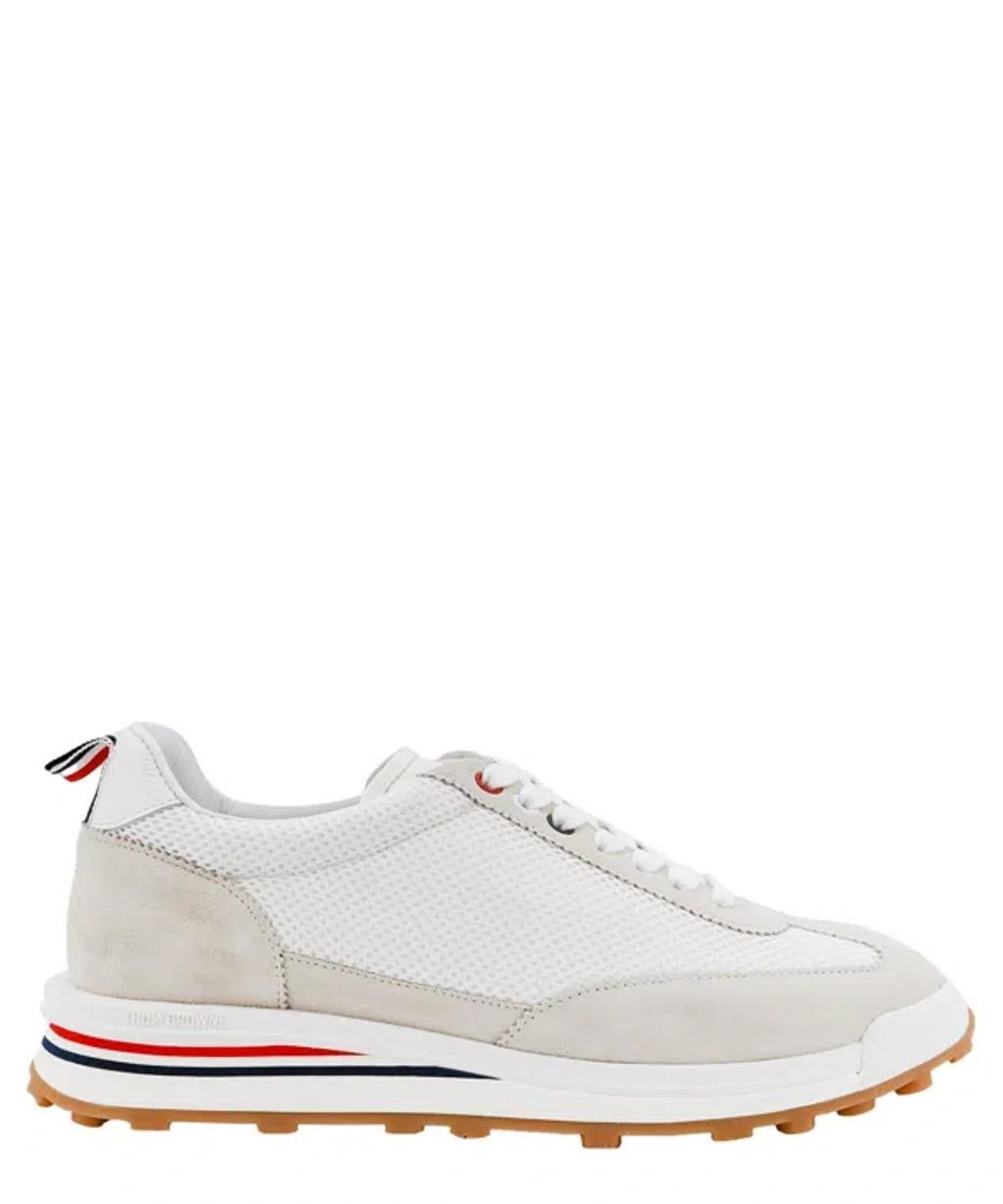 Sneakers In White Product Image