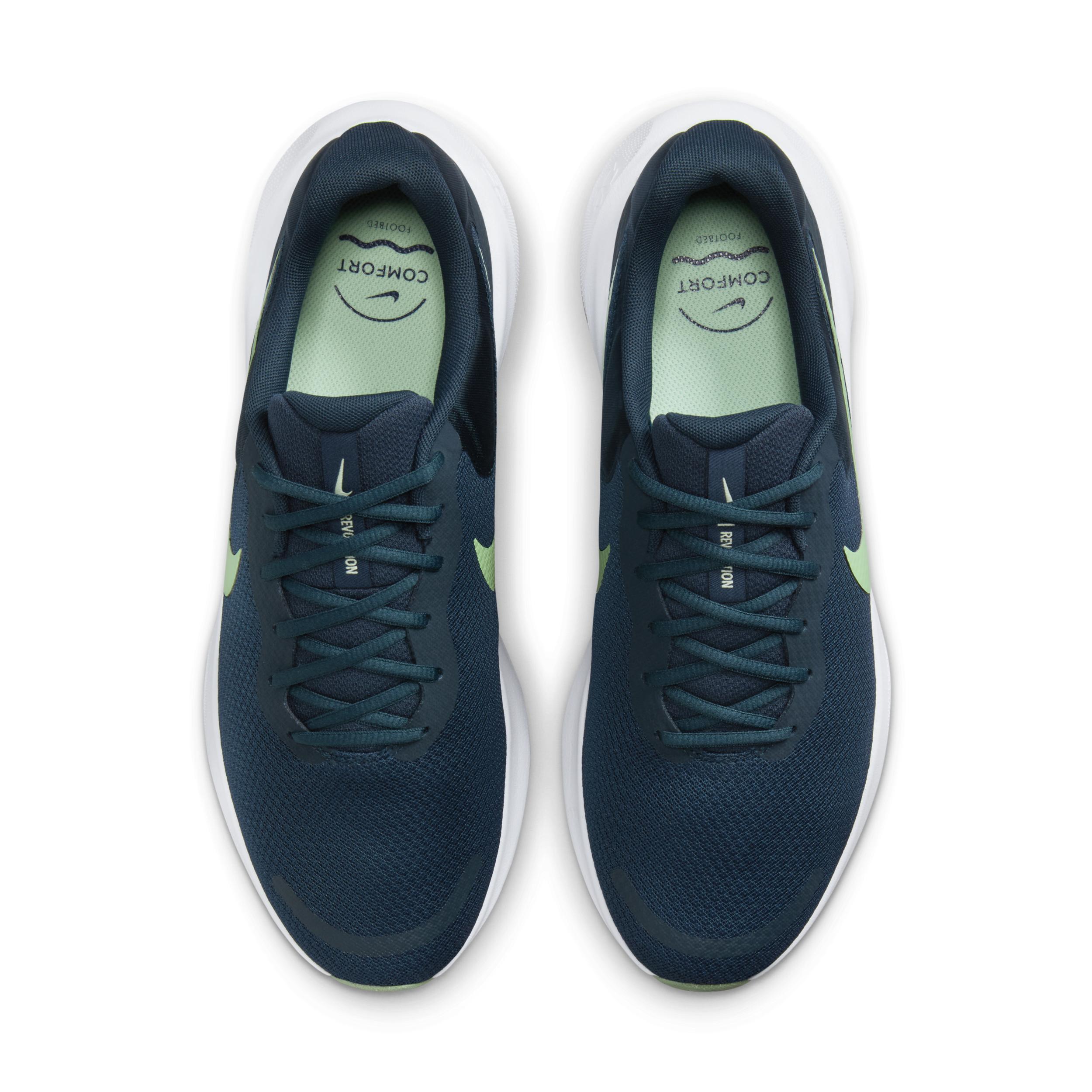 Nike Revolution 7 Men's Road Running Shoes Product Image