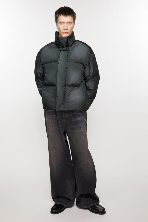 Puffer jacket sprayed Product Image