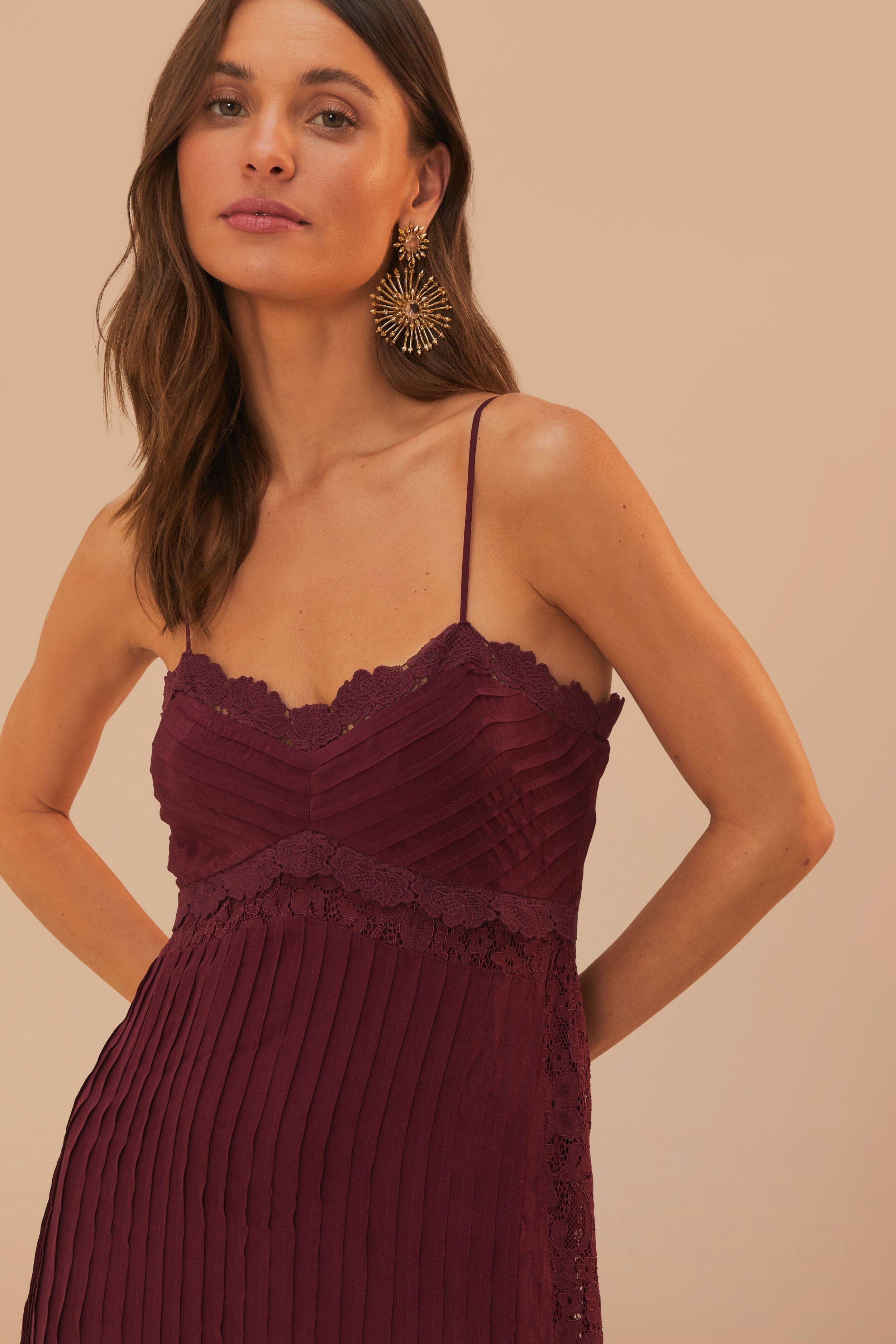 Purple Lace Sleeveless Midi Dress Product Image