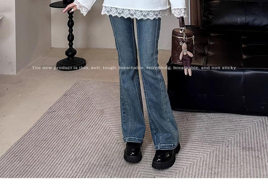 Long-Sleeve V-Neck Plain Lace Trim T-Shirt Product Image