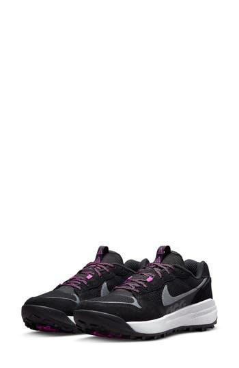 Mens Nike ACG Lowcate Shoes Product Image