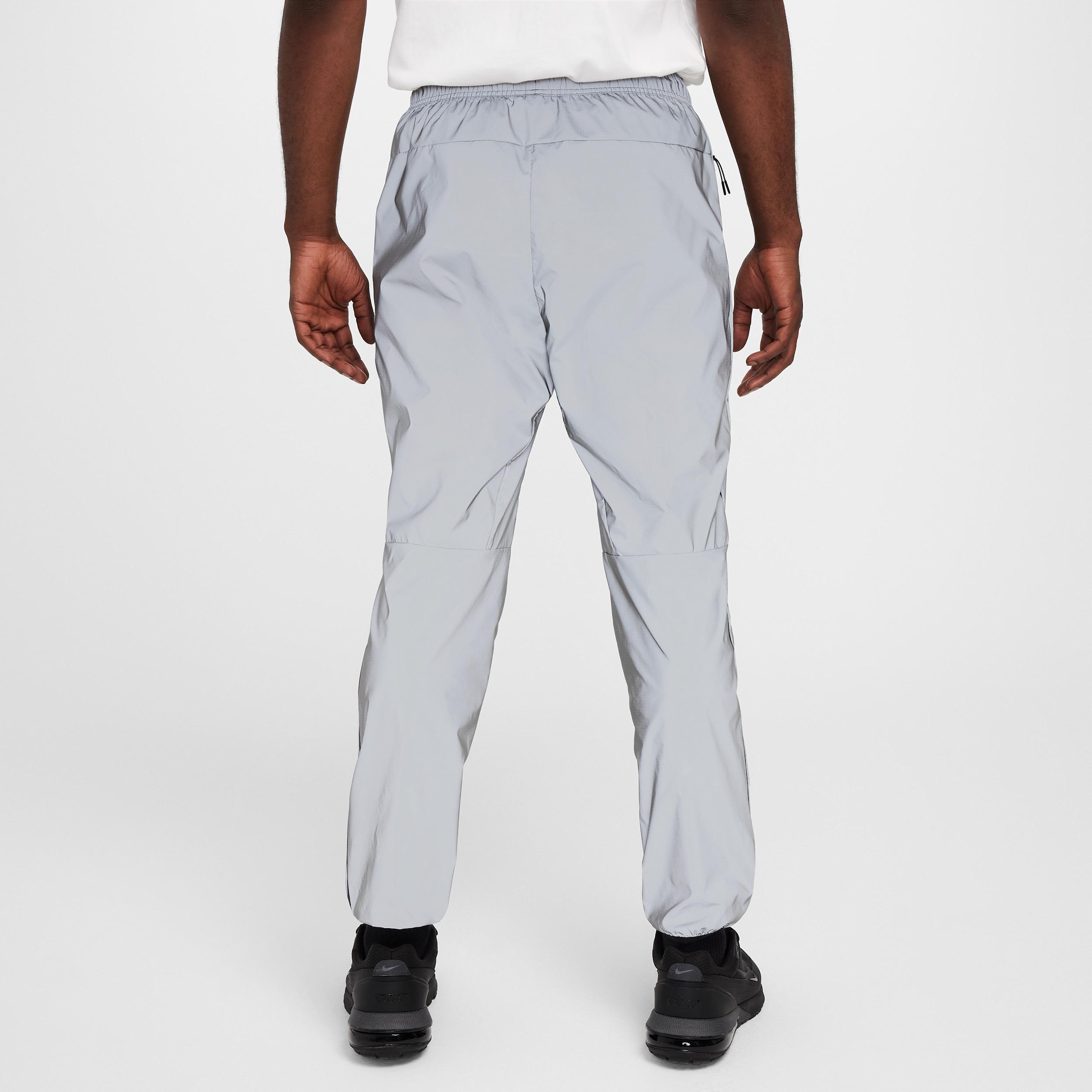 Nike Mens Tech Woven Flash Jogger Pants Product Image