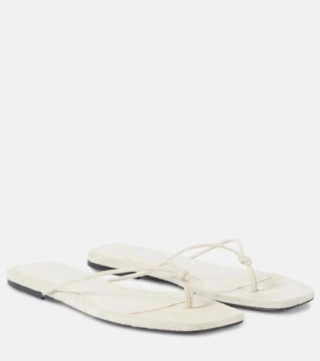 TOTÊME The Knot Suede Thong Sandals In Beige Product Image