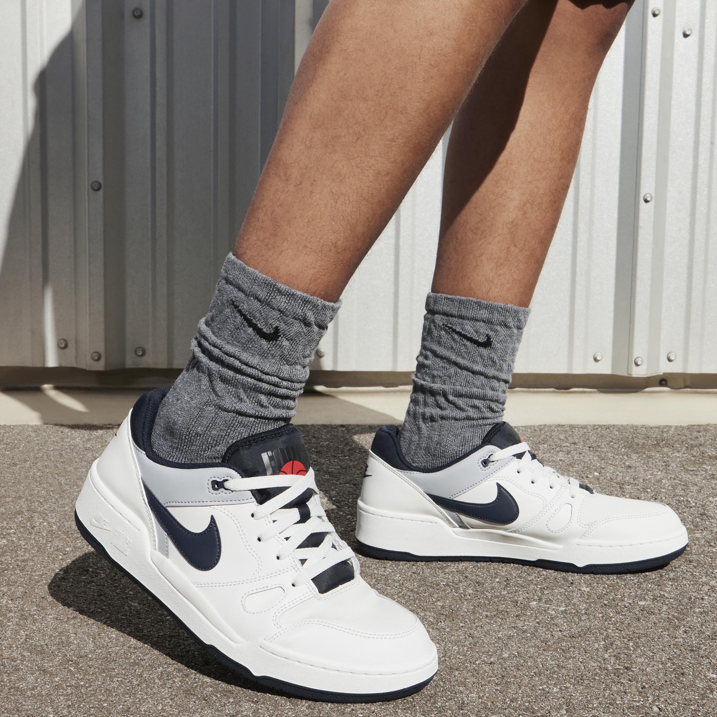 Nike Full Force Low Men's Shoes Product Image