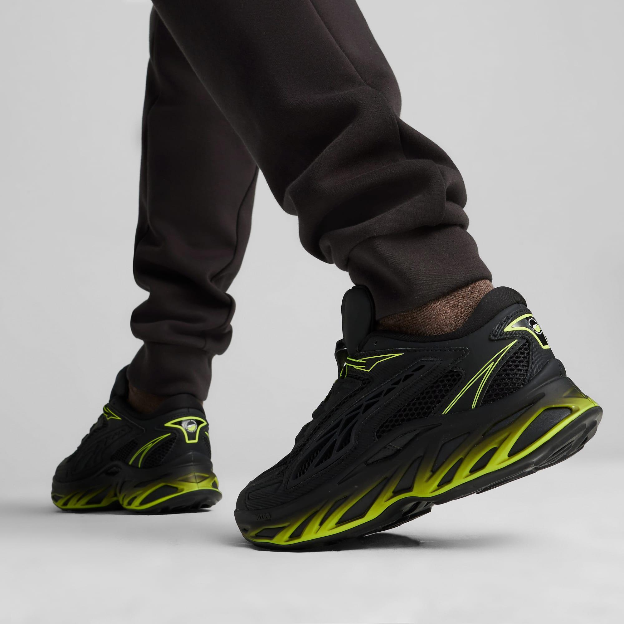 Exotek NITRO™ Men's Racing Sneakers Product Image