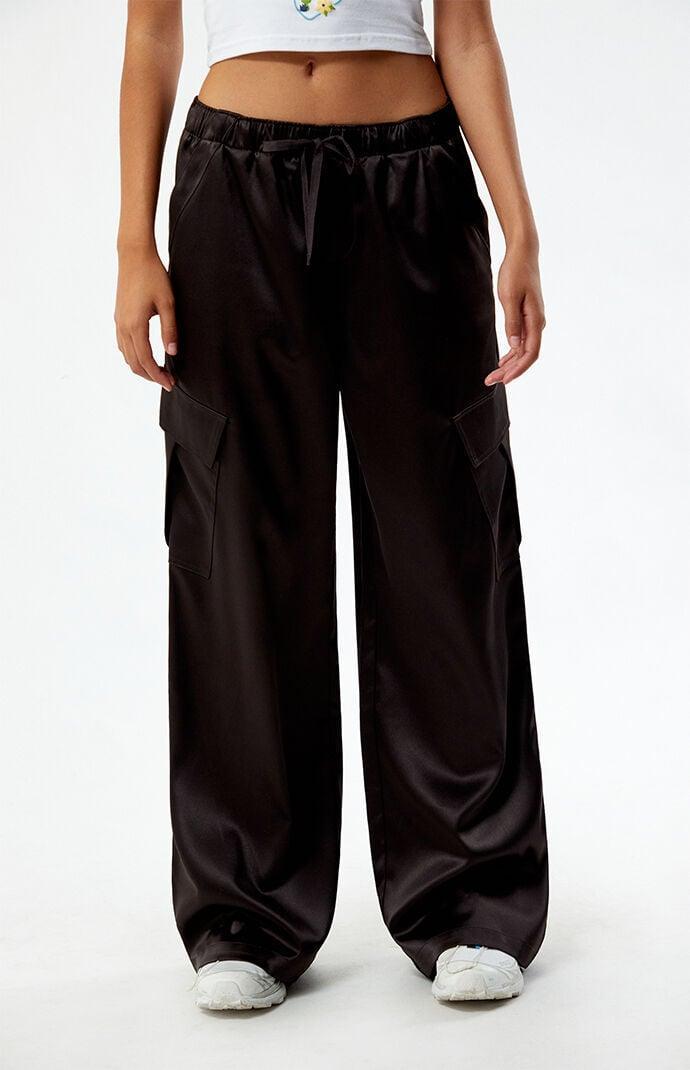 Women's Low Rise Cargo Parachute Pants Product Image