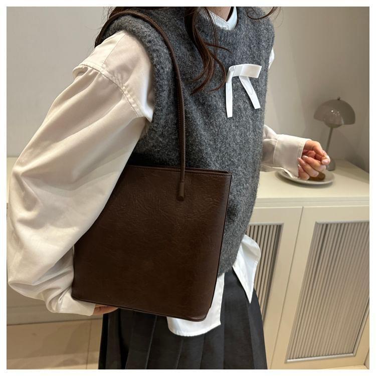 Plain Faux Leather Tote Bag Product Image