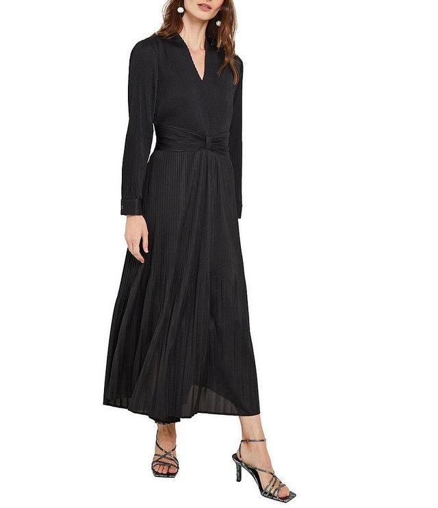 MISOOK Plisse Pleated Woven V-Neck Long Sleeve A-Line Maxi Dress Product Image