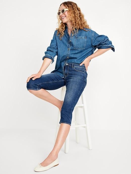 Mid-Rise Wow Capri Jeans Product Image