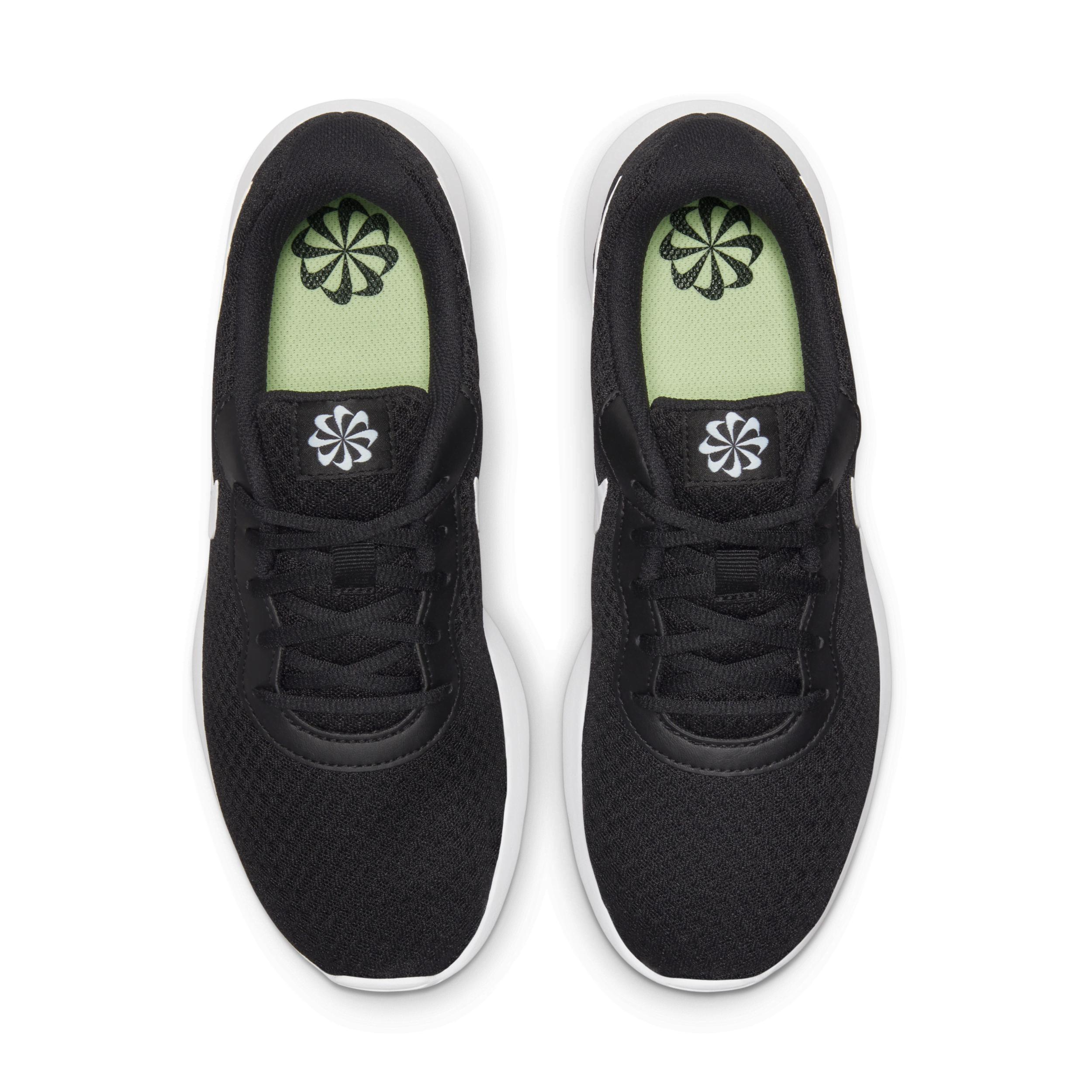 Nike Womens Tanjun Casual Shoes Product Image